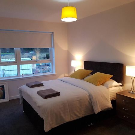 3 Royal View Apartments 스털링 외부 사진